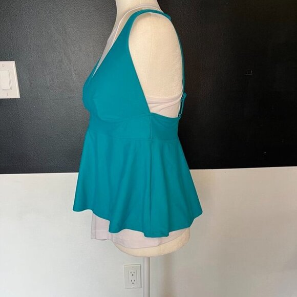 Old Navy Teal V-Neck Tankini Swim Top NWOT MSRP $39.99 - Picture 6 of 7